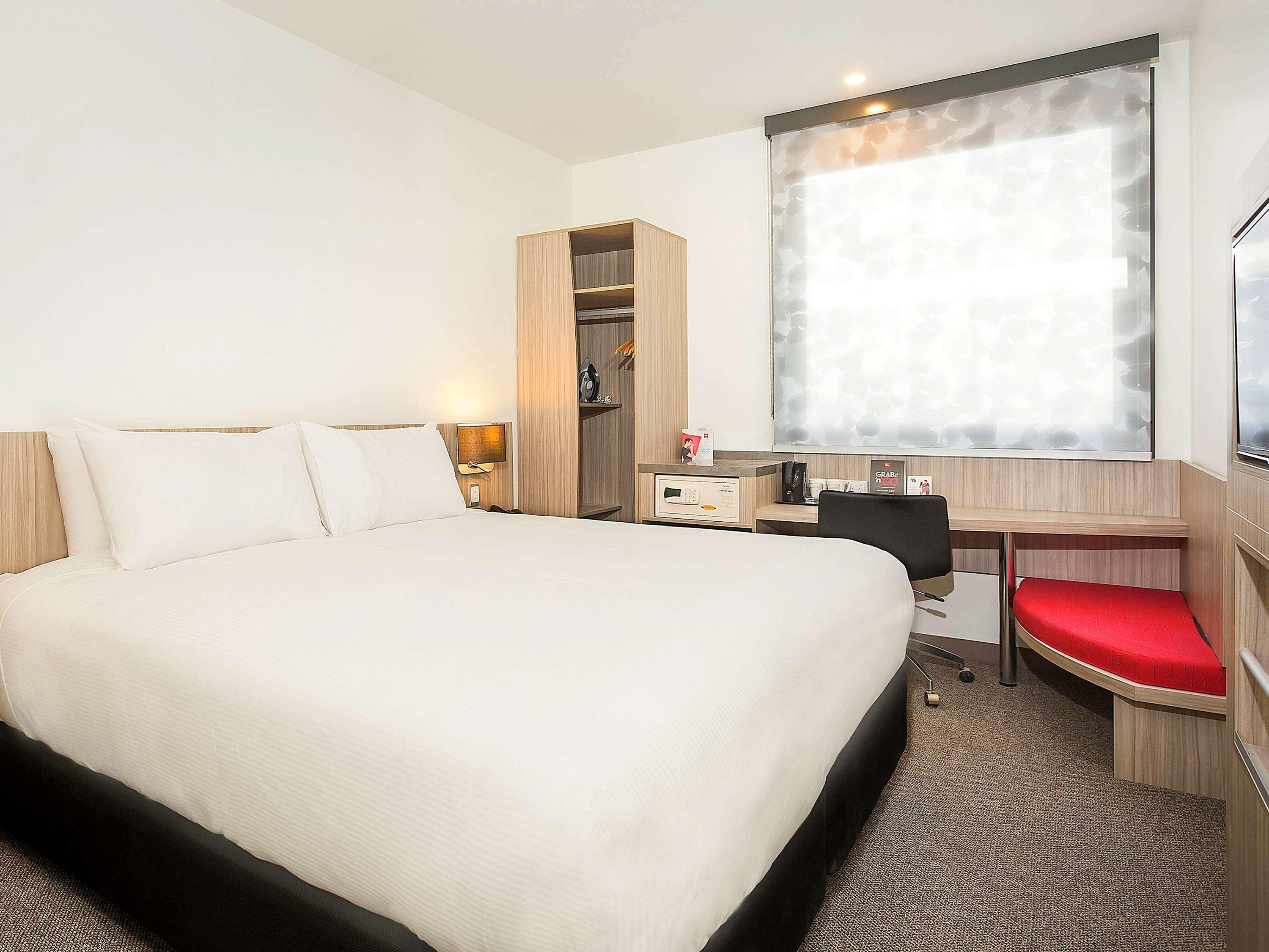 Ibis Mackay Hotel Exterior photo
