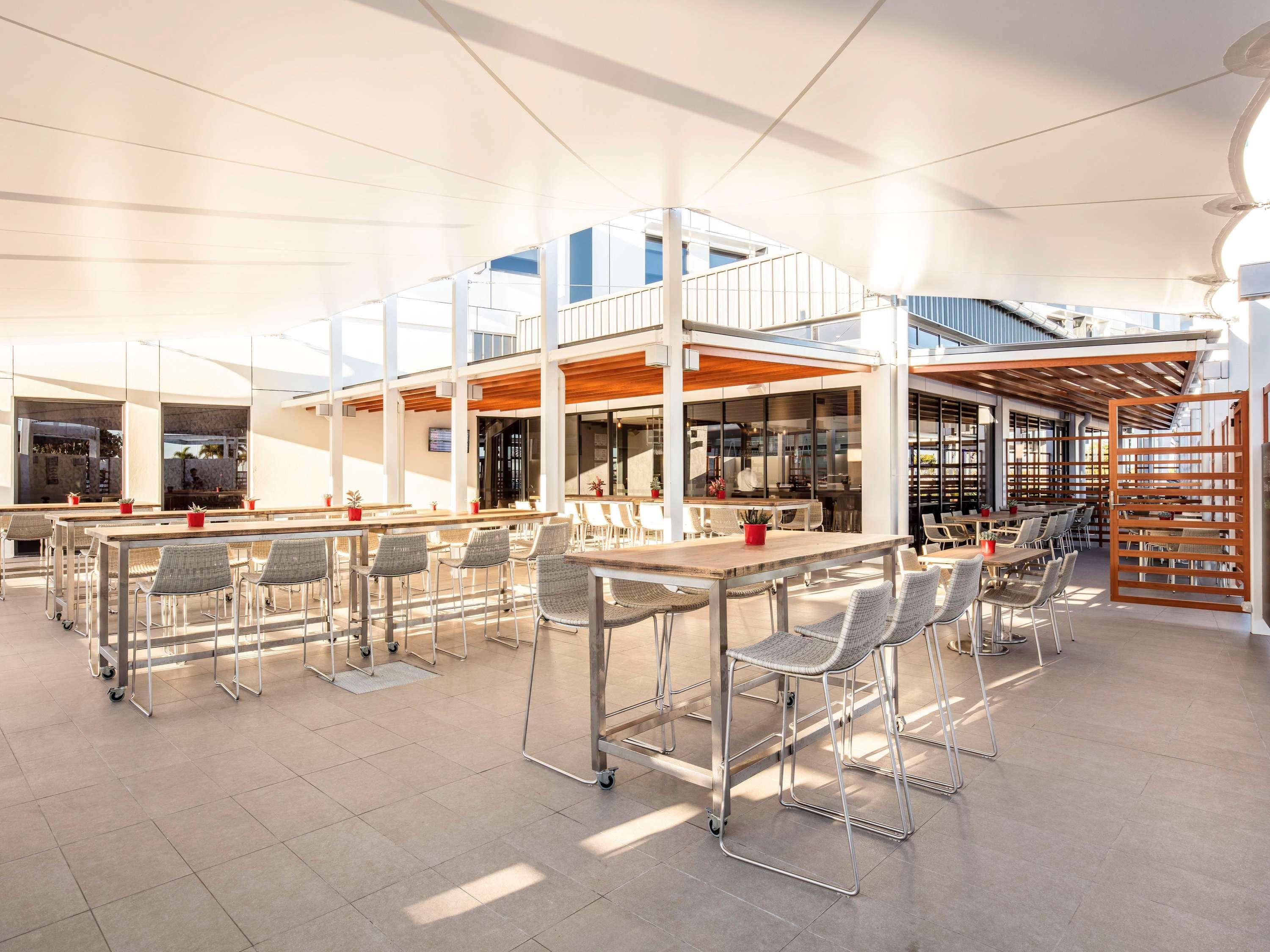Ibis Mackay Hotel Exterior photo