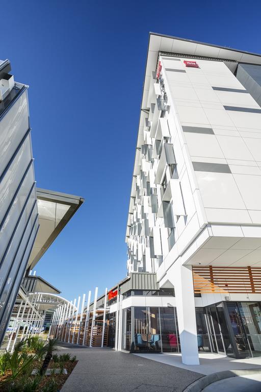 Ibis Mackay Hotel Exterior photo